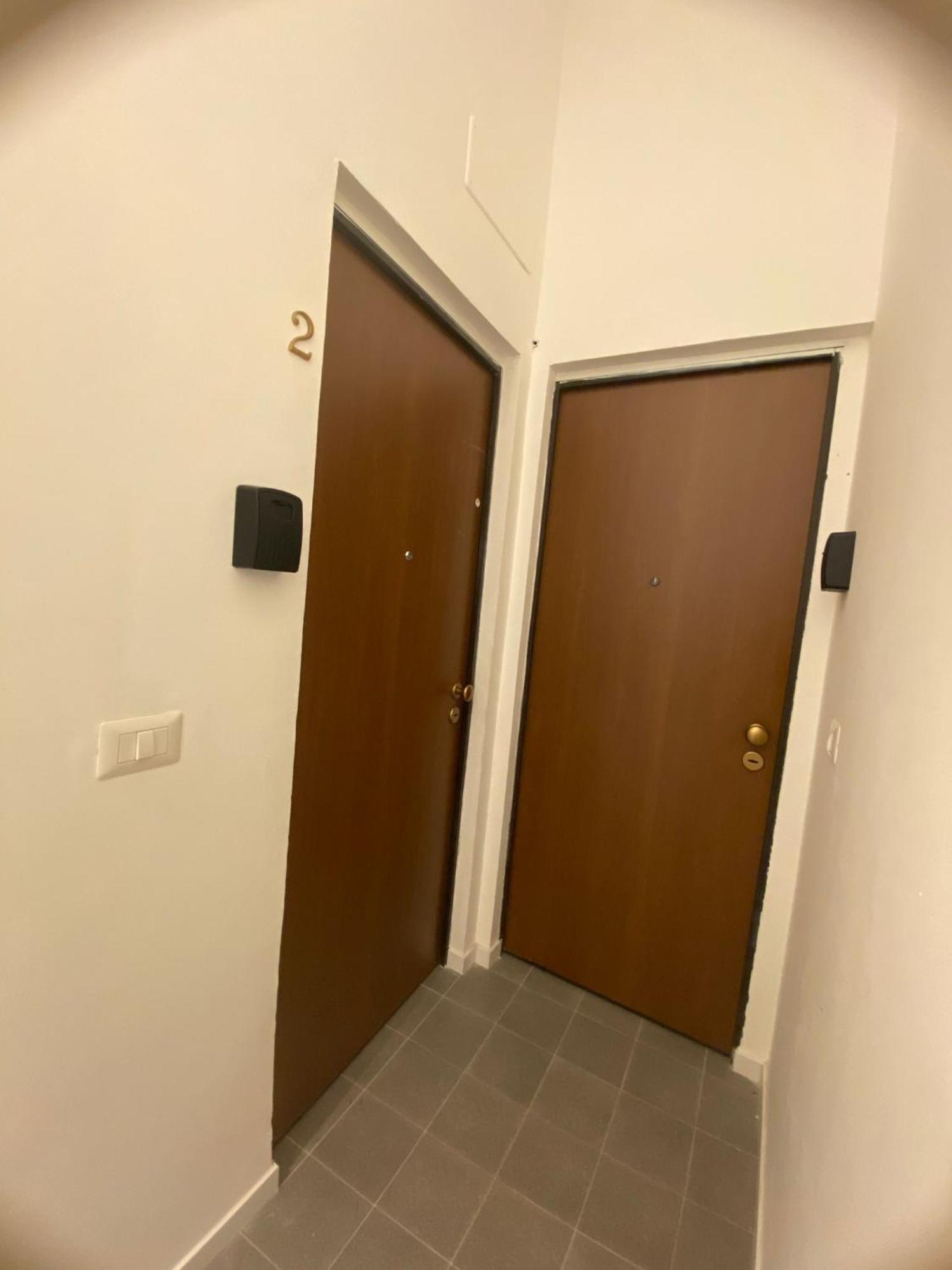 Bari Landlord 242 - Central Station Apartments 外观 照片