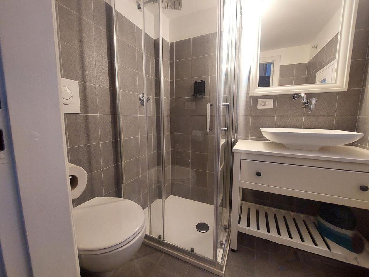 Bari Landlord 242 - Central Station Apartments 外观 照片