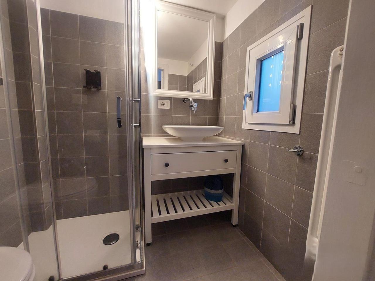 Bari Landlord 242 - Central Station Apartments 外观 照片